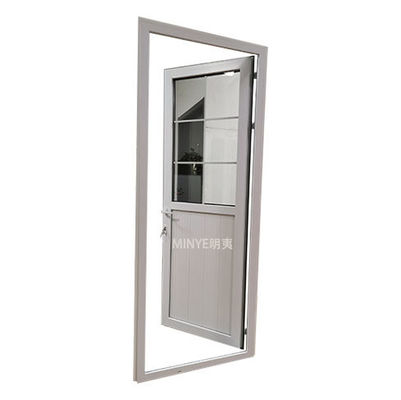 Diseños de puertas principales de estilo indio con puerta de entrada de PVC y rejilla de pantalla