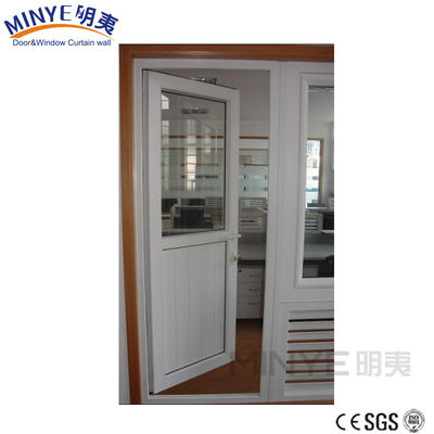 Diseño de puertas de cristal francés con perfil de PVC blanco y vidrio doble templado