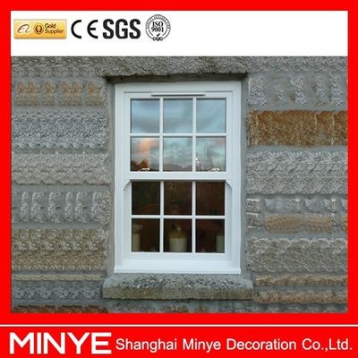 Diseño de parrilla de ventana corredera vertical UPVC/PVC a prueba de viento para la funcionalidad del salón