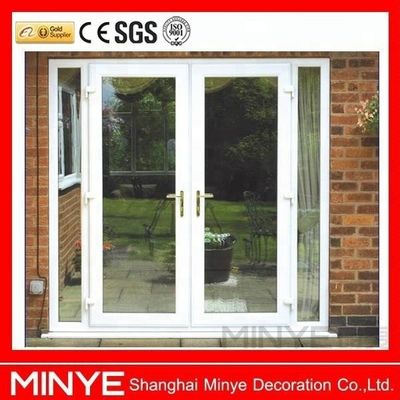Diseño de la puerta principal de Kerala House Vinyl Frame UPVC Puerta con vidrio y característica impermeable