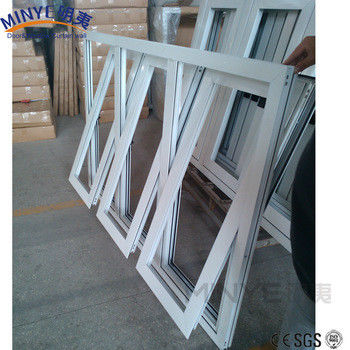 Diseño de ventana central vertical con marco de aleación de aluminio y material de revestimiento PVDF