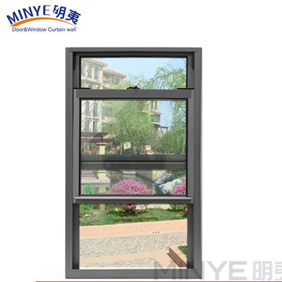 Ventana de deslizamiento vertical superior con acabado de perfil anodizado y estilo de diseño moderno
