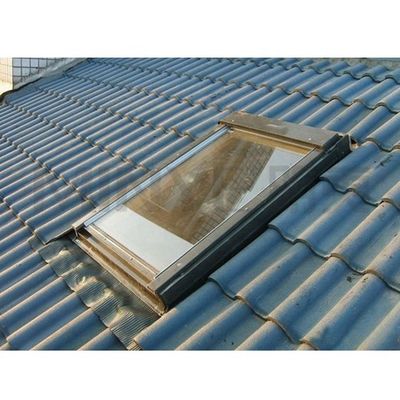 Diseño moderno de techo ambiental, claraboya, techo, ventanas superiores con persianas eléctricas