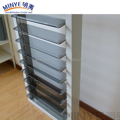 Ventana decorativa de aluminio de aleación de vidrio huracán para medidas de seguridad