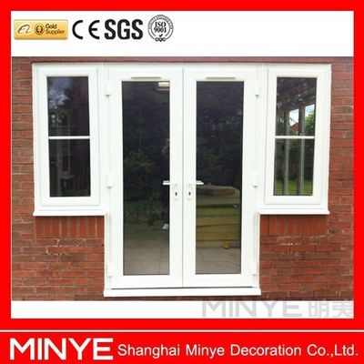Buena estanqueidad al aire y al agua PVC/UPVC Casement Glass Puerta principal con parrillas