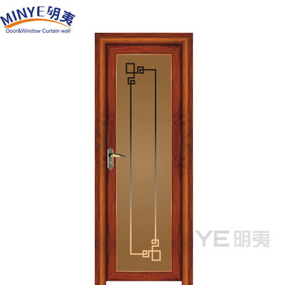 Puerta interior de vidrio doble acristalado con marco de PVC y diseño decorativo