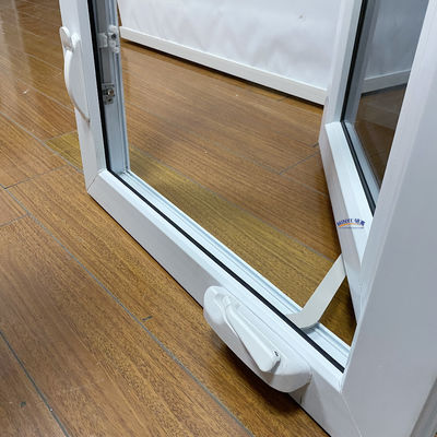 Cuadro de plástico Ventana de doble cristal Ventana de revestimiento de PVC para el mercado residencial de América
