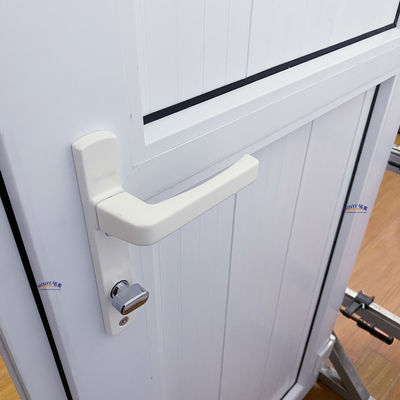 Puerta de doble vidrio templado de estilo francés con bisagra vertical de UPVC para puertas de enchufe de PVC