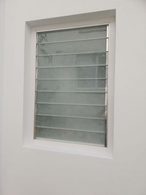Cortinas de plantación de colores personalizados para el flujo de aire en ventanas privadas abiertas o fijas