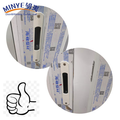 Puerta corredera de cristal UPVC impermeable y resistente al viento para el estilo de diseño del suroeste