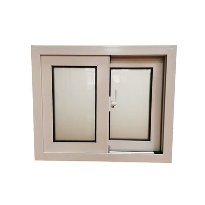Ventanas de impacto de huracán en el dormitorio con marco de acero de plástico y vidrio de oficina.