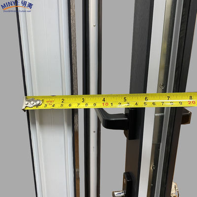 Estilo de diseño moderno colgante vertical de puerta UPVC para villa hecho de aluminio