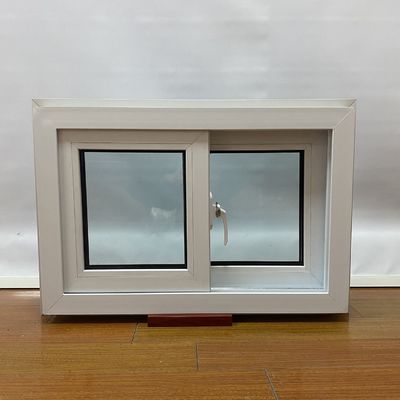 Ventana corredera de PVC de color negro exterior blanco interior para un rendimiento a prueba de viento