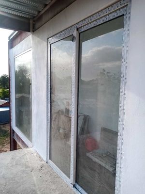 EPDM Sistema de doble sellado de ruptura térmica Puerta corredera de aluminio para aislamiento acústico