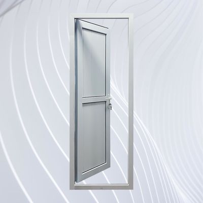 Superficie de banda de goma EPDM acabado UPVC puerta con bisagra vertical para puerta de enchufe de PVC