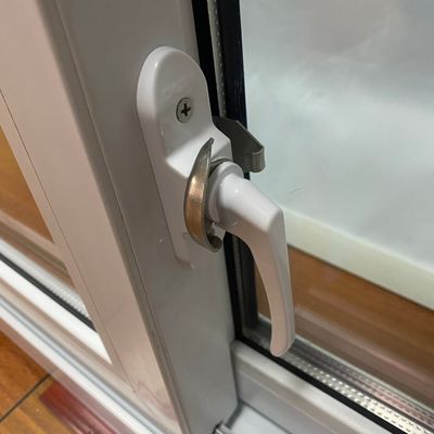 Cocina de diseño moderno Ventana corredera UPVC con alta resistencia al viento y aislamiento acústico