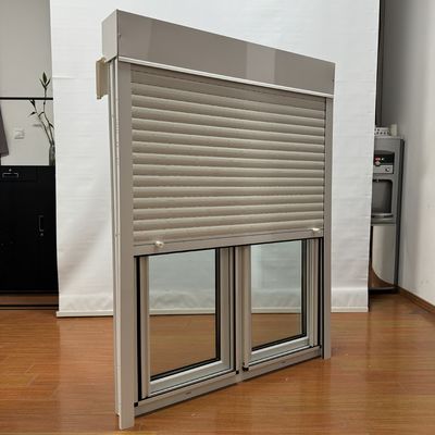 Ventana de revestimiento de PVC de pantalla plegable con mosquiteros de fibra de vidrio y persianas rodantes