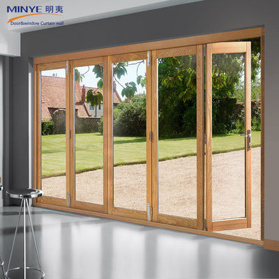 Experimenta el superior de la maquinaria alemana con una puerta plegable de aluminio que ahorra energía