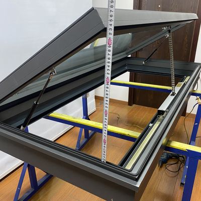 Ventana de aluminio de diseño postmoderno con un grosor de 1,4-2,0 mm