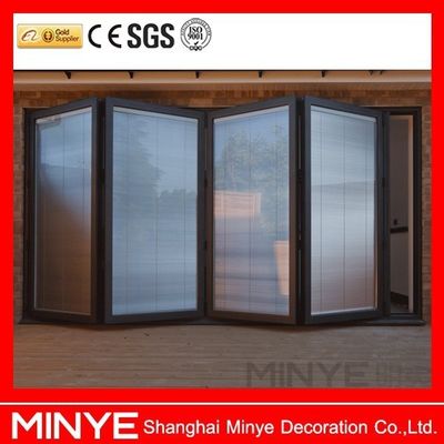 Perfil de Rehau Vinyl Design Puerta plegable de vidrio doble templado doble acristalado opcional