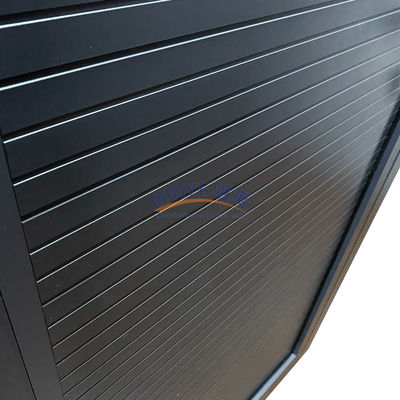 Puerta de revestimiento de panel completo de diseño moderno de aluminio para aplicaciones exteriores