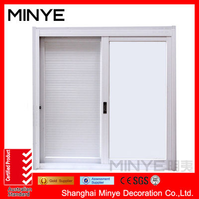 Tamaño personalizado Apartamento ventanas corredizas y puertas con vidrio de aluminio de diseño moderno