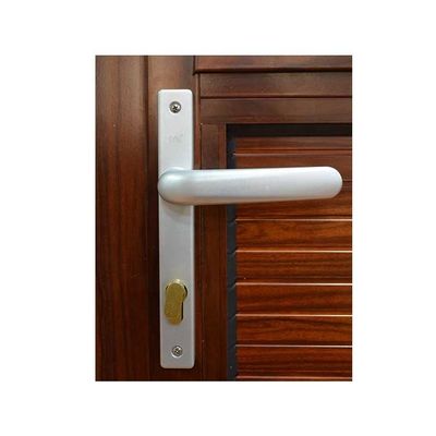 Puerta de carcasa de aluminio con fuerte sentido tridimensional y larga vida útil