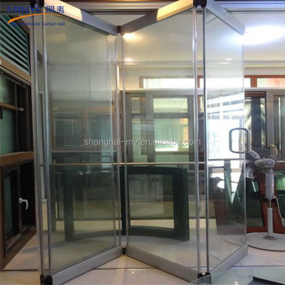Hermosa puerta plegable de aluminio sin marco con aislamiento térmico