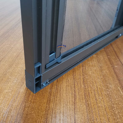 La malla de fibra de vidrio de pantalla plegable es la mejor opción para protegerse de mosquitos invisibles