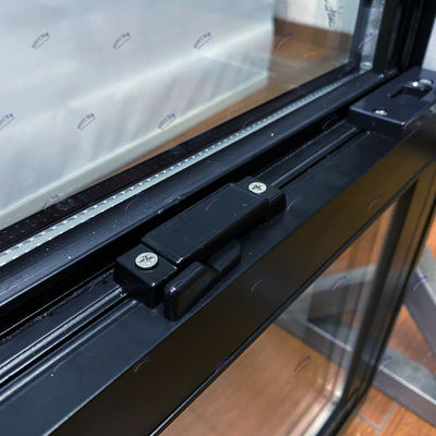Ventanas de aluminio con banda suspendida única en blanco resistente al viento para deslizamiento vertical hacia arriba y hacia abajo