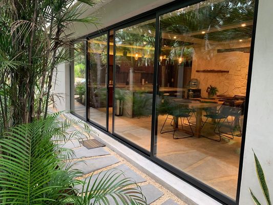 Aislamiento acústico y térmico de alta tecnología china Puertas corredizas de aluminio para apartamentos
