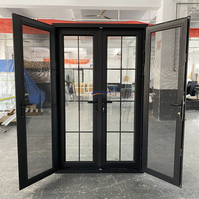 Puerta abierta doble de color personalizado para puertas de cristal francés que mejoran la ventilación y la estética