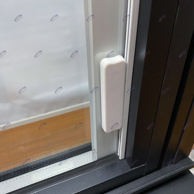 Diseño de ventanas de toldo de aluminio para ventilación natural