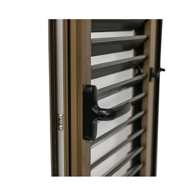 Tamaño personalizado Portón de cristal de aluminio de caja operado a mano en colores personalizados