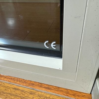 Ventana de vidrio laminado de aleación de aluminio para aislamiento térmico y resistencia al agua