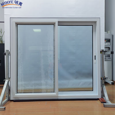 Ventanas de doble vidrio personalizadas con diseño especial de parrillas integradas en vidrio