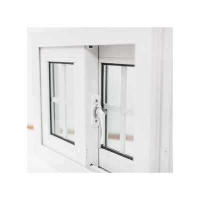 Grill de ventanas de doble acristalamiento de Upvc deslizante en la integración de vidrio para un mantenimiento fácil
