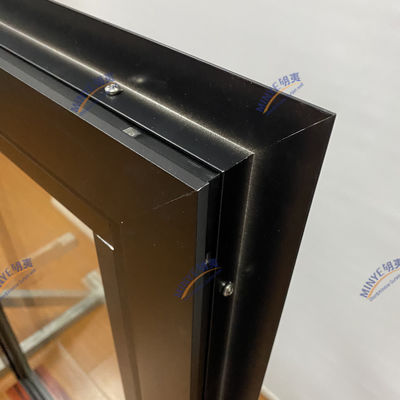Buena resistencia a la corrosión Ventana de toldo de aluminio con alta resistencia y diseño moderno