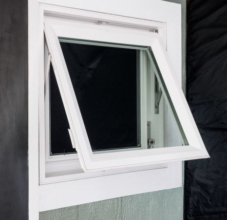 Tasa de penetración de agua 250 Pa Diseño de ventanas colgantes para inodoros o baños