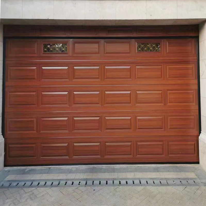 Puertas de seguridad Puerta de garaje de aluminio de estilo moderno para durabilidad y fiabilidad